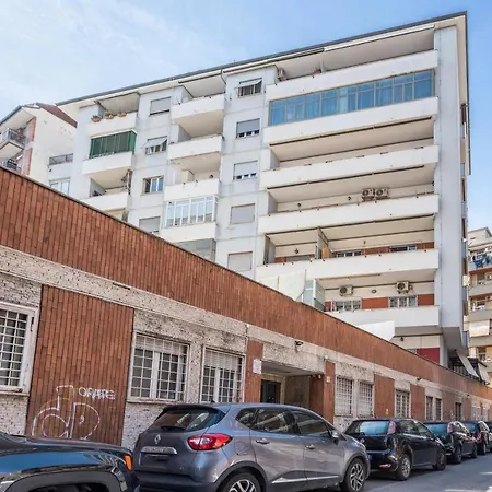 Cinecitta Gem Flat With Veranda Apartman Róma
